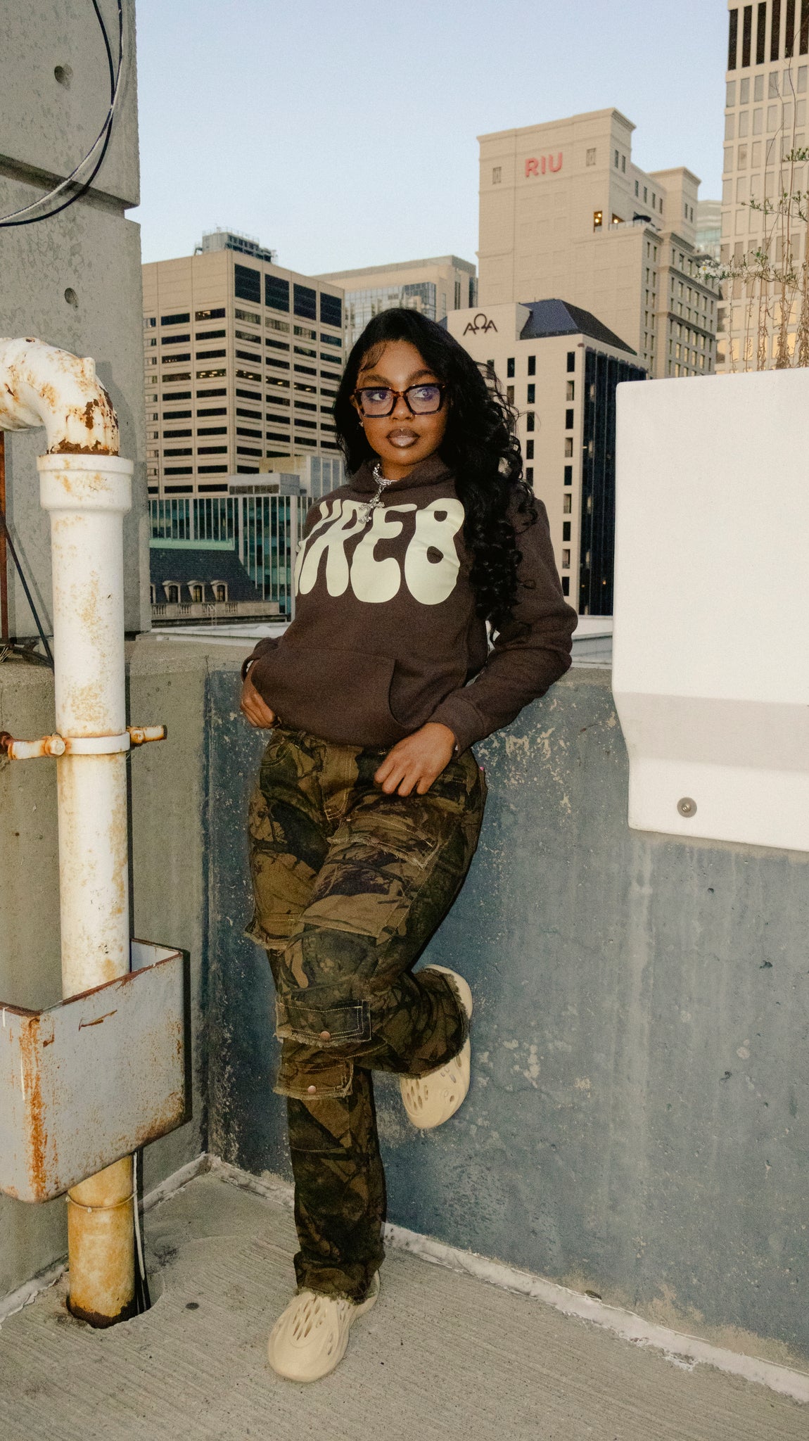 KRE8 OVERSIZED UNISEX HOODIE CHOCOLATE