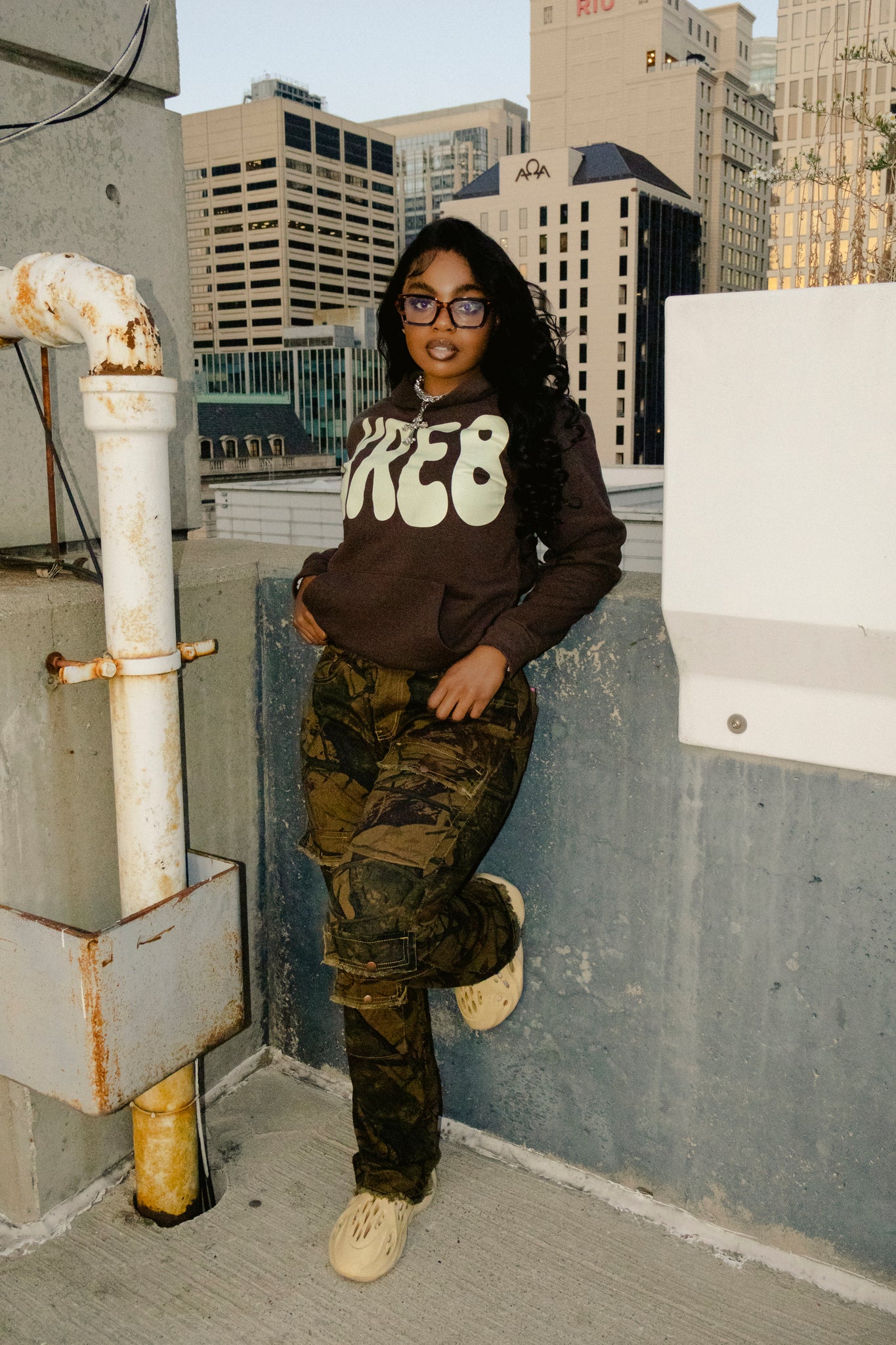 KRE8 OVERSIZED UNISEX HOODIE CHOCOLATE